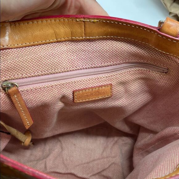 Vintage Dooney & Bourke Crossword Doodle Monogram Coated Canvas Bucket Bag - Picture 11 of 11